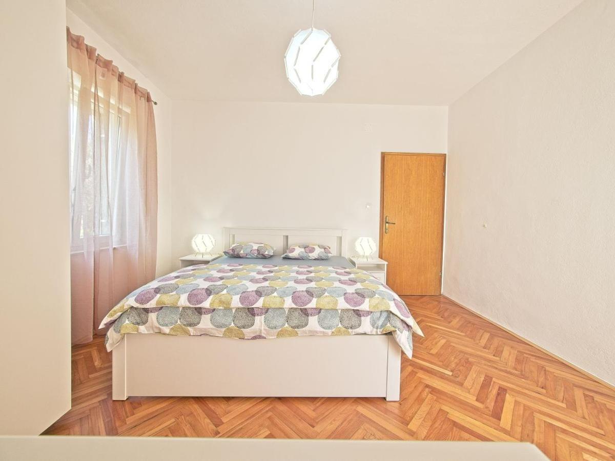 Apartman Nikica Postira Ngoại thất bức ảnh