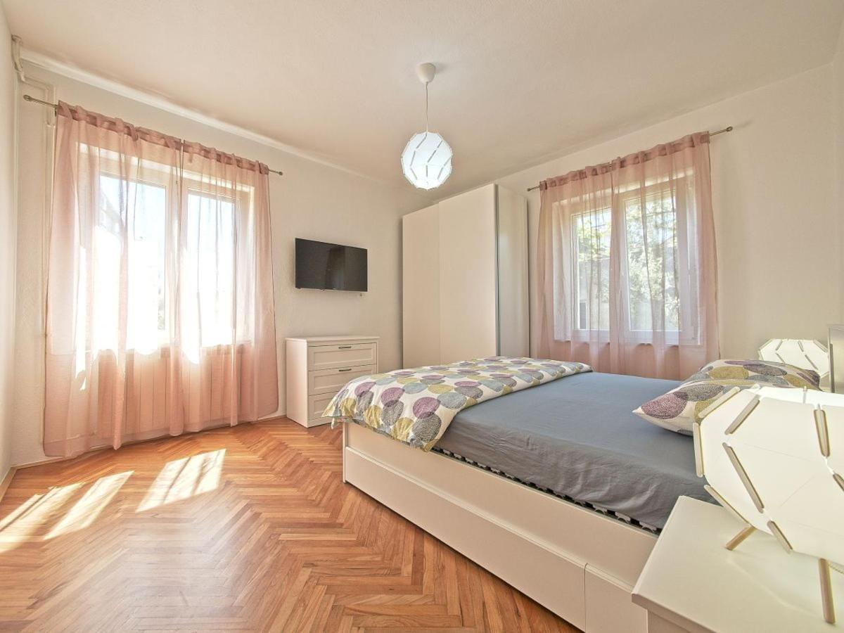 Apartman Nikica Postira Ngoại thất bức ảnh