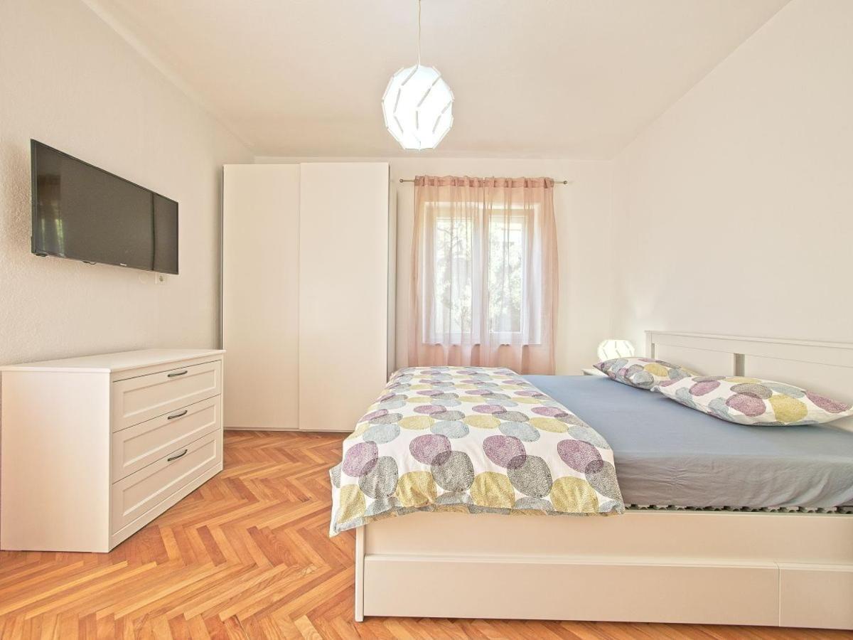 Apartman Nikica Postira Ngoại thất bức ảnh