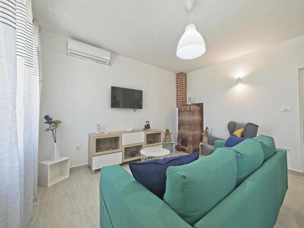 Apartman Nikica Postira Ngoại thất bức ảnh